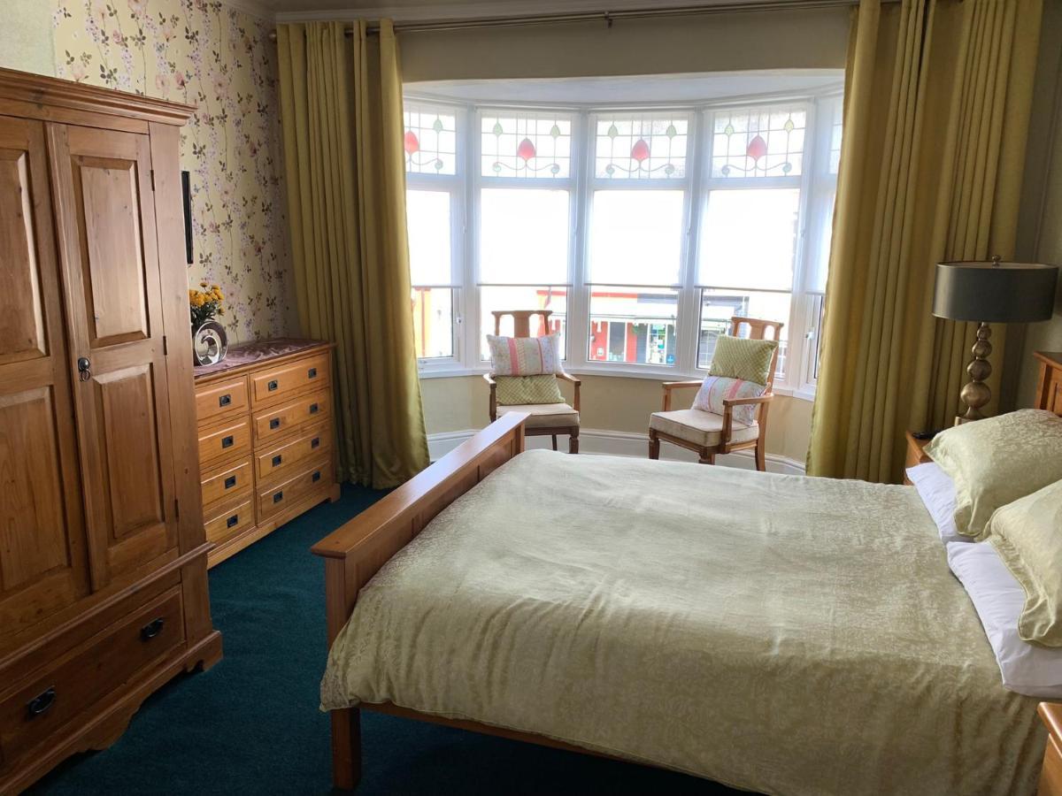 Heather Glen. Six Bedroom Home Near The Sea. Blackpool Esterno foto